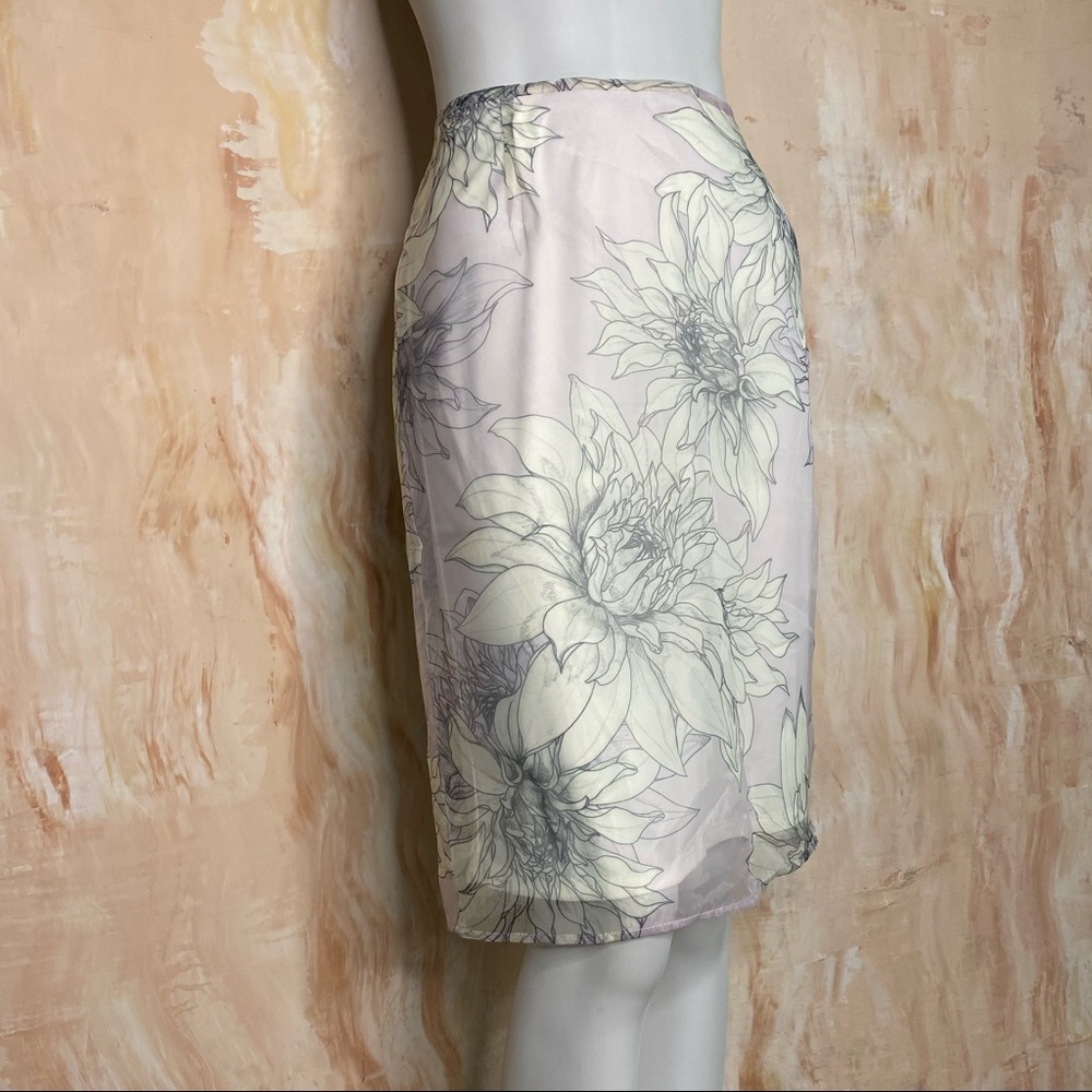 Vince Camuto Pagoda Blossoms Skirt Size 6